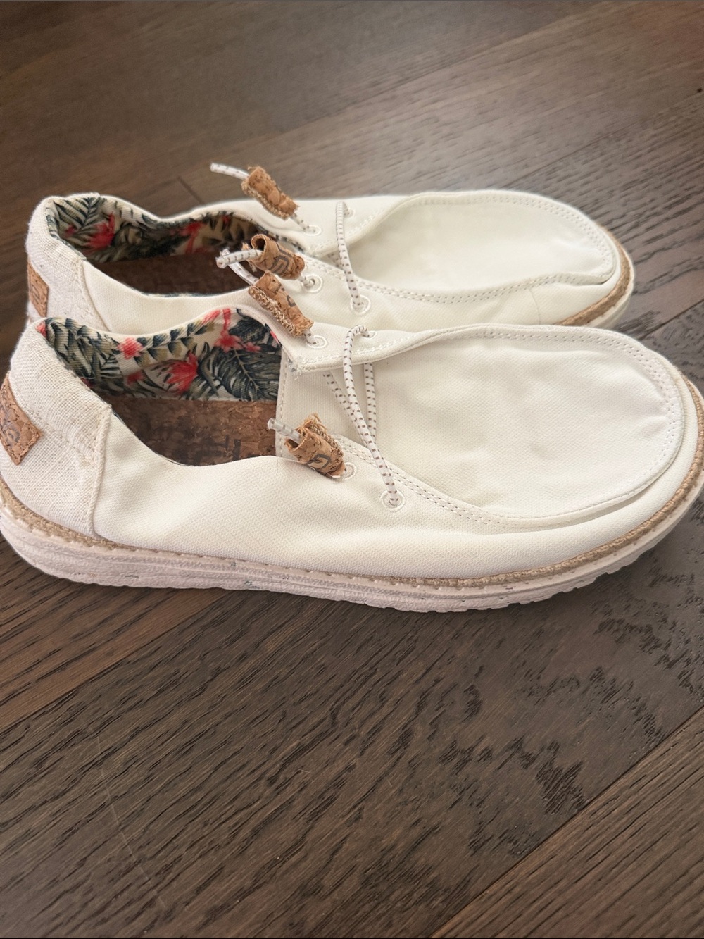 Hey Dude woman’s shoes